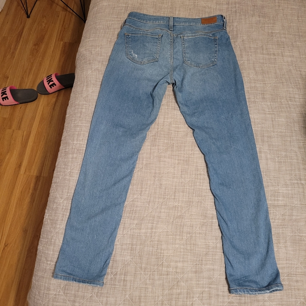 UNIVERSITY CLUB RIPPED SKINNY JEANS - Picture 2 of 7